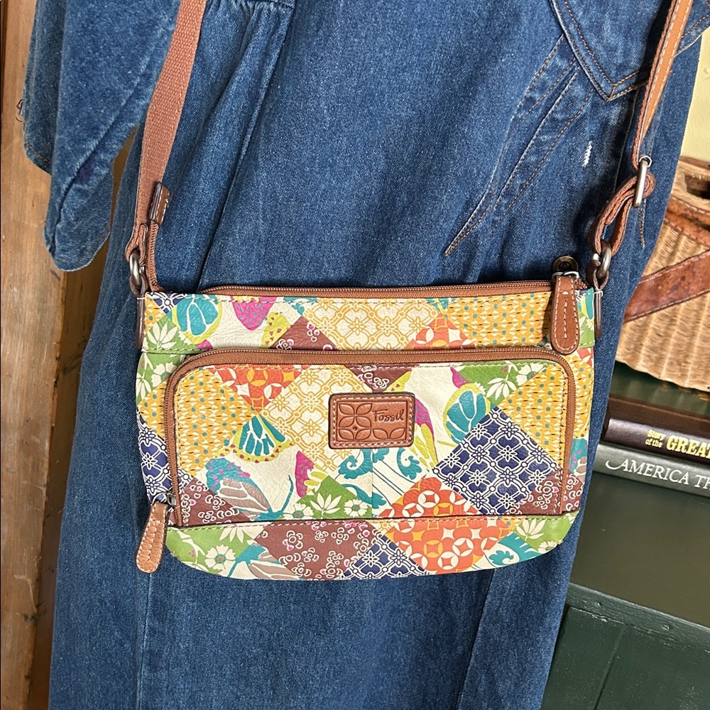 Fossil Spring Multicolor Patchwork Floral Crossbo… - image 1
